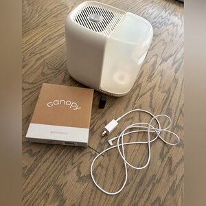 Canopy Bedside White Humidifier & New Filter